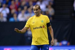 Rivaldo verteidigt Neymar: "Spiele wie du es immer getan hast"