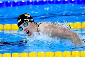 Hentke verteidigt Titel bei der Schwimm-DM
