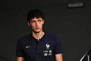 Stuttgart will Pavard in diesem Sommer nicht abgeben