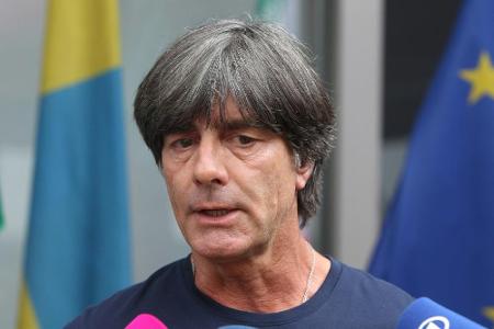 Löw: Noch keine Konsequenzen - Kritik an Lahm Löw: Noch keine Konsequenzen - Kritik an Lahm
