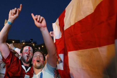 Pressestimmen: Three Lions überraschen heimische Medien Pressestimmen: Three Lions überraschen heimische Medien