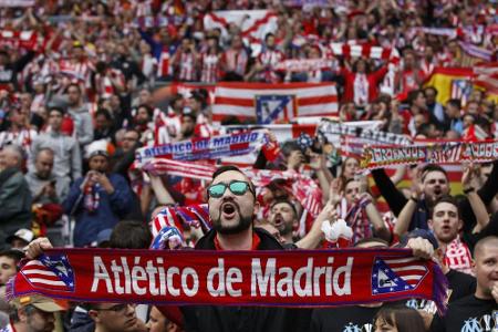 Atletico verschenkt Sitzschalen an Dauerkarteninhaber Atletico verschenkt Sitzschalen an Dauerkarteninhaber