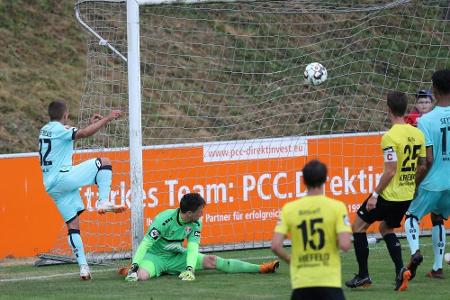 Mainz schlägt Uerdingen mit Weltmeister Großkreutz Mainz schlägt Uerdingen mit Weltmeister Großkreutz