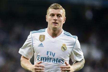 Kroos Fußballer des Jahres, Heynckes als Trainer geehrt, Auszeichnung für Marozsan Kroos Fußballer des Jahres, Heynckes als Trainer geehrt, Auszeichnung für Marozsan