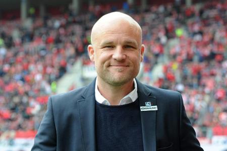 Schröder über Transfersummen: Schröder über Transfersummen: