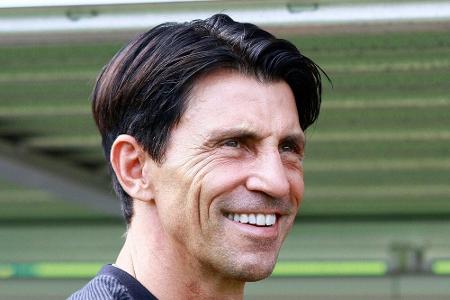 Sportdirektor Hübner verlängert bis 2021 in Frankfurt Sportdirektor Hübner verlängert bis 2021 in Frankfurt