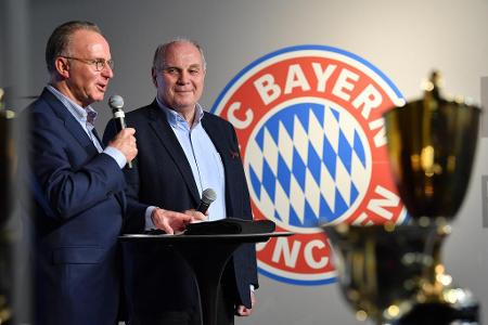 Der 'kicker' hat über einen komplizierten Verteilungsschlüssel errechnet, mit welchen Summen die Vereine der Fußball-Bundesl... Der 'kicker' hat über einen komplizierten Verteilungsschlüssel errechnet, mit welchen Summen die Vereine der Fußball-Bundesl...