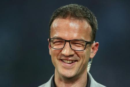 Frankfurt verlängert Verträge von Bobic und Hellmann Frankfurt verlängert Verträge von Bobic und Hellmann