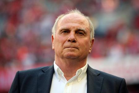 Premiere für Hoeneß-Würstchen in der Allianz-Arena Premiere für Hoeneß-Würstchen in der Allianz-Arena