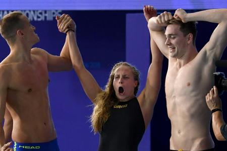Schwimm-EM: Mixed-Staffel gewinnt sensationell Gold Schwimm-EM: Mixed-Staffel gewinnt sensationell Gold