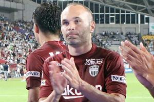 Kobe verliert trotz Podolski und Iniesta 0:2 gegen Yokohama