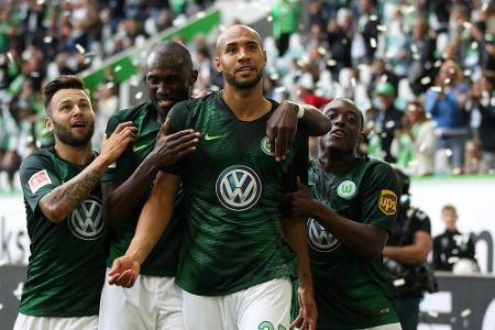 Ginczek trifft in der Nachspielzeit: Fehlstart für Vizemeister Schalke Ginczek trifft in der Nachspielzeit: Fehlstart für Vizemeister Schalke