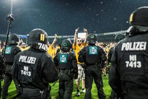 Gewalt bei Fußballfans steht im Zusammenhang mit Drogen