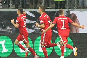Lewandowski trifft dreifach, Kovac jubelt: Bayern holen Supercup