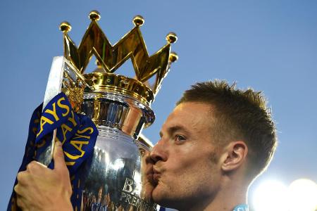 ... kann dem Pokal niemand verwehren. Auch Jamie Vardy nicht. Seines Zeichens Englands Spieler des Jahres, Top-Torjäger und ...