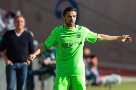 Vom Dauerbrenner zum Reservisten: Während Korb in der letzten Saison nur sechs Mal fehlte und meist von Beginn an ran durfte...