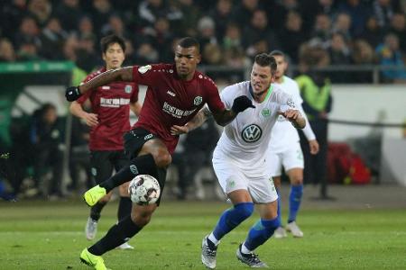 Frust nimmt zu: Hannover scheitert im Pokal an Wolfsburg Frust nimmt zu: Hannover scheitert im Pokal an Wolfsburg