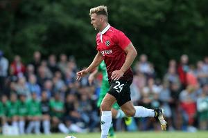 Hannover 96 bangt um Einsatz von Torjäger Füllkrug
