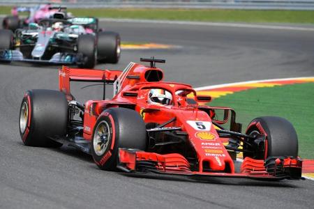 Vettel schneller als Hamilton - aber Verstappen glänzt an der Spitze Vettel schneller als Hamilton - aber Verstappen glänzt an der Spitze
