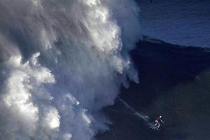 Surferin Gabeira knackt Weltrekord