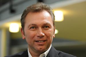 CAS-Urteil: Armstrongs Ex-Teamchef Bruyneel lebenslang gesperrt