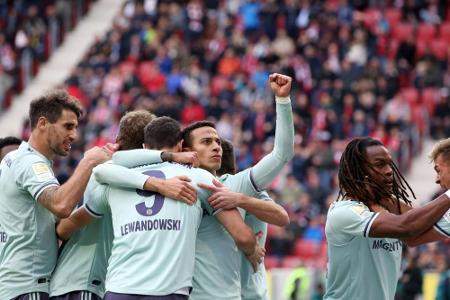 Bayern gewinnen mit Mühe in Mainz Bayern gewinnen mit Mühe in Mainz
