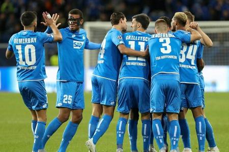 Horrorstart für Weinzierl perfekt: Dezimierter VfB chancenlos im Derby Horrorstart für Weinzierl perfekt: Dezimierter VfB chancenlos im Derby