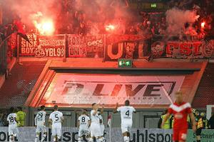 Geldstrafen für Leverkusen und Bochum