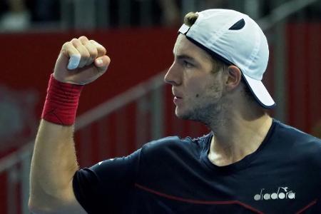 Struff erreicht Viertelfinale in Antwerpen Struff erreicht Viertelfinale in Antwerpen