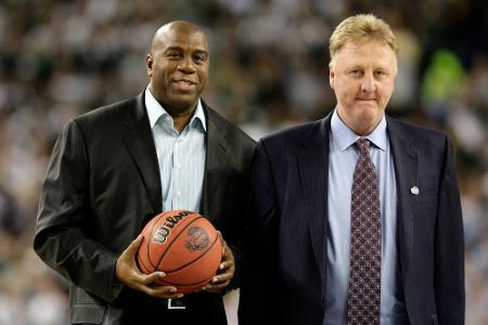 Bird, Magic, Erving: NBA-Sammelkarte für 125.000 Dollar versteigert Bird, Magic, Erving: NBA-Sammelkarte für 125.000 Dollar versteigert