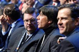 DFB mit 21 Personen zur EM-Entscheidung gereist