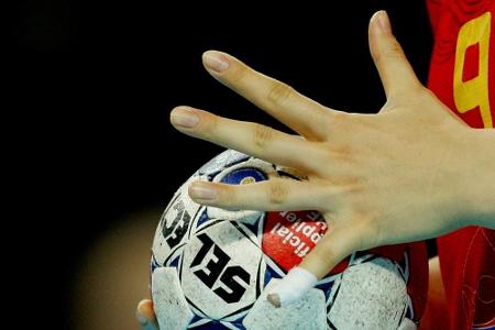 Mitrovic verlässt Frauenhandball-Meister Thüringer HC Mitrovic verlässt Frauenhandball-Meister Thüringer HC