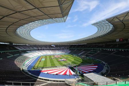 Olympiastadion bei Hertha gegen Bayern ausverkauft Olympiastadion bei Hertha gegen Bayern ausverkauft