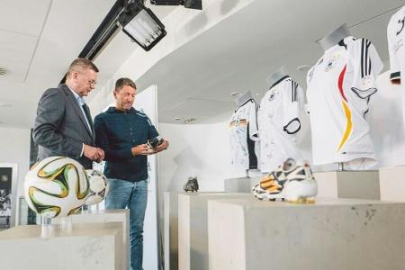 DFB: Curtius verteidigt Deal mit adidas DFB: Curtius verteidigt Deal mit adidas