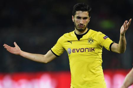 Real Madrid war zur Saison 11/12 das Ziel des Mittelfeldspielers, der bei den Königlichen allerdings kaum zum Zug kam. Auch ...