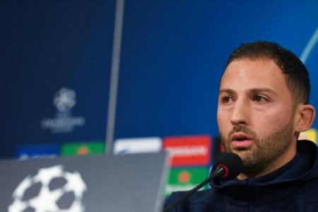 Tedesco plant auch gegen Galatasaray mit Nübel im Tor Tedesco plant auch gegen Galatasaray mit Nübel im Tor