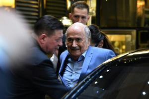 Blatter-Aufruf zum Widerstand gegen Infantino-Pläne