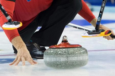 Curling-EM: Licht und Schatten für die deutschen Teams Curling-EM: Licht und Schatten für die deutschen Teams