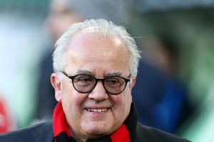 SC Freiburg macht Rekordumsatz - Präsident Keller im Amt bestätigt