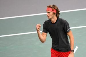 Masters in Paris: Zverev erstmals im Achtelfinale