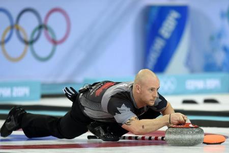 Betrunkener Curling-Olympiasieger von Turnier ausgeschlossen Betrunkener Curling-Olympiasieger von Turnier ausgeschlossen