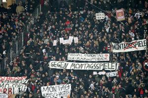Stimmungsboykott am 13. Spieltag: Fans protestieren erneut gegen Montagsspiele
