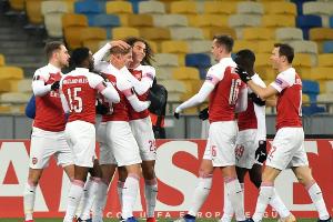 Arsenal baut Serie aus, Düdelingen verpasst Sensation
