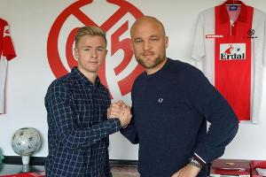 Mainz verlängert mit U19-Nationalspieler Burkardt