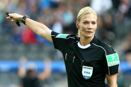 FIFA: Schiedsrichterinnen Steinhaus und Hussein und bei WM 2019 dabei FIFA: Schiedsrichterinnen Steinhaus und Hussein und bei WM 2019 dabei