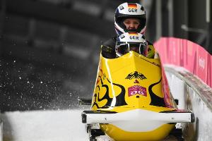 Olympia-Gold für Pilotin Jamanka im Zweierbob