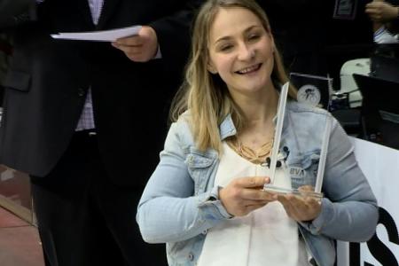 Vogel im Sportstudio: Vogel im Sportstudio: