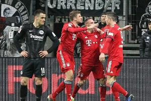 Sieg im Topspiel: Bayern erobern Platz zwei