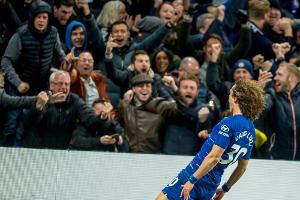 Rassismus-Vorwürfe: Polizei ermittelt gegen Chelsea-Fans