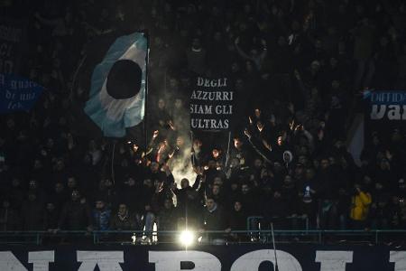 Inter-Fan kommt bei Autounfall ums Leben - Vier Neapel-Anhänger bei Krawallen verletzt Inter-Fan kommt bei Autounfall ums Leben - Vier Neapel-Anhänger bei Krawallen verletzt